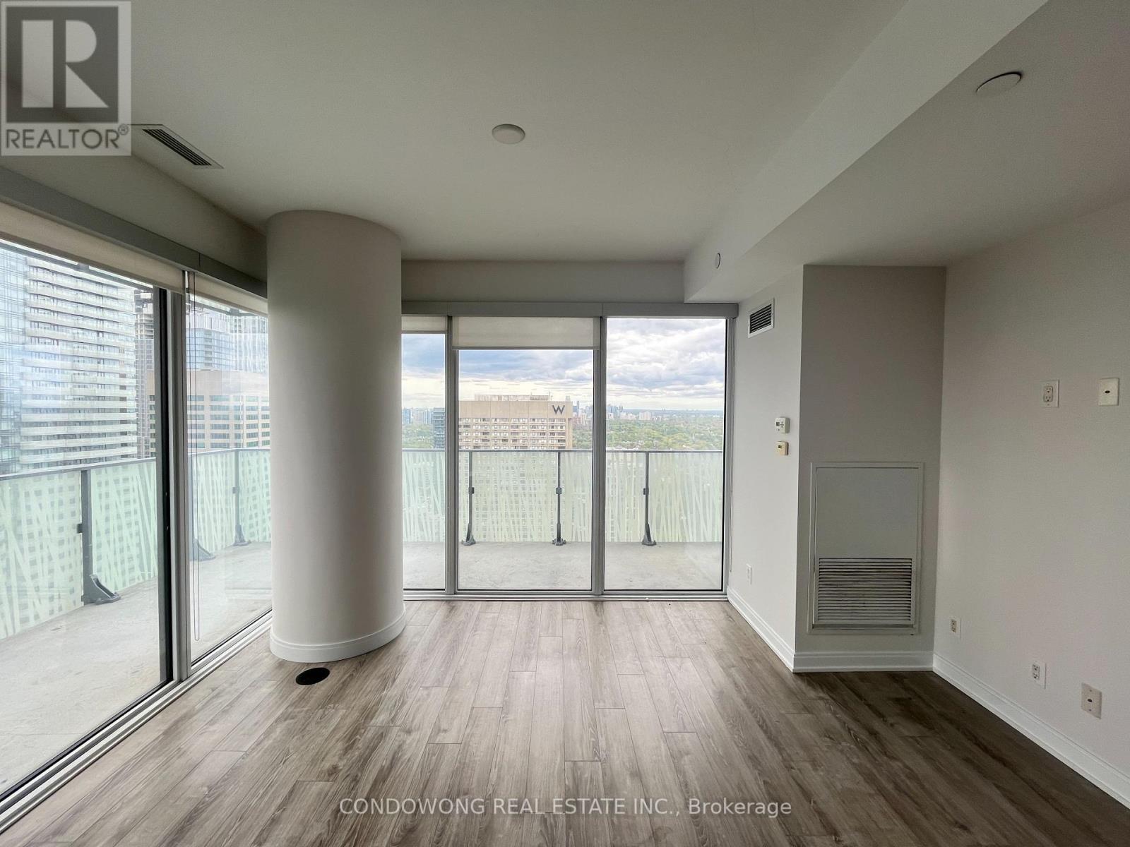 4006 - 42 Charles Street E, Toronto, Ontario  M4Y 0B7 - Photo 6 - C12147627