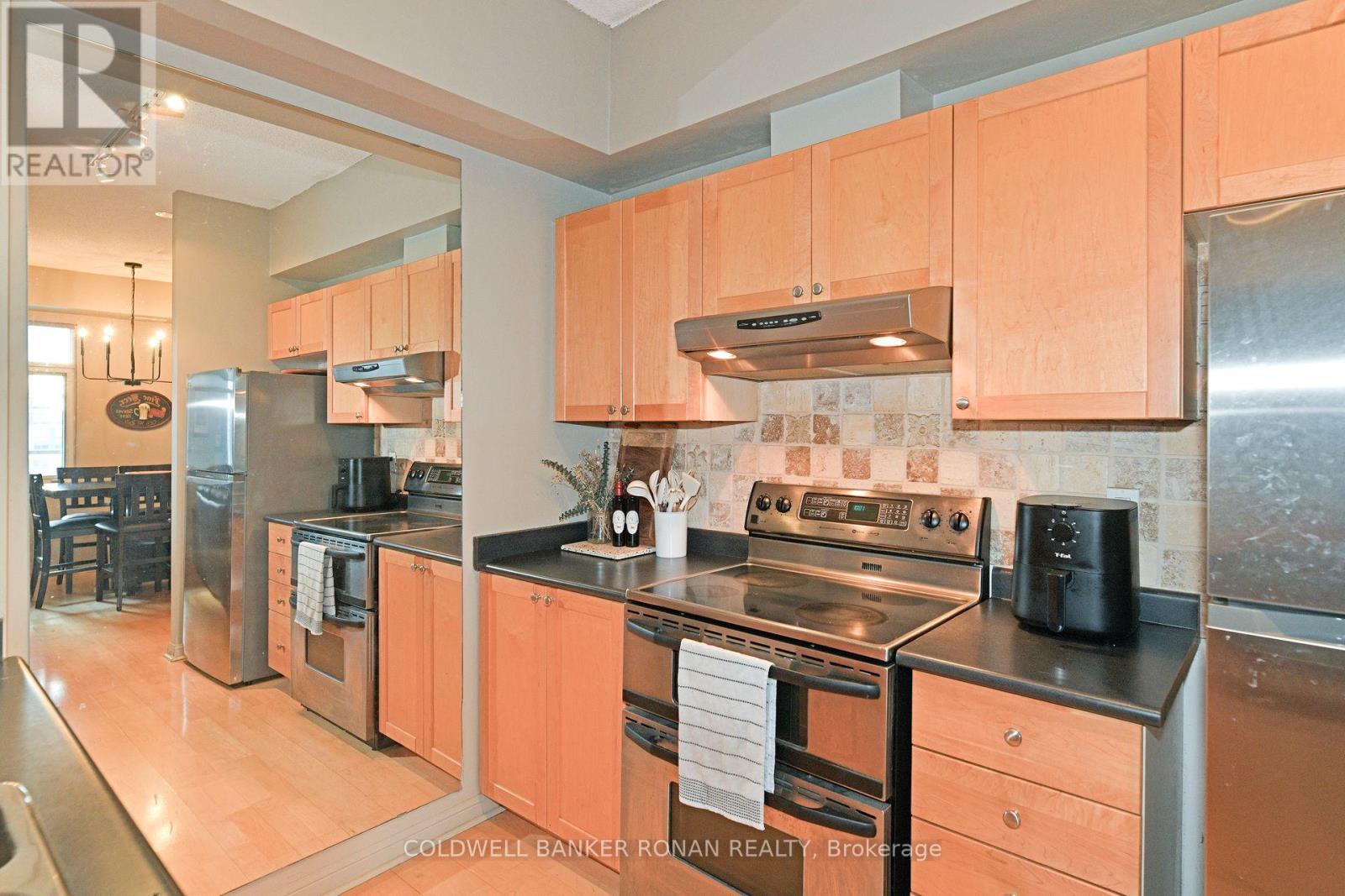 602 - 550 Front Street W, Toronto, Ontario  M5V 3N5 - Photo 11 - C12147631