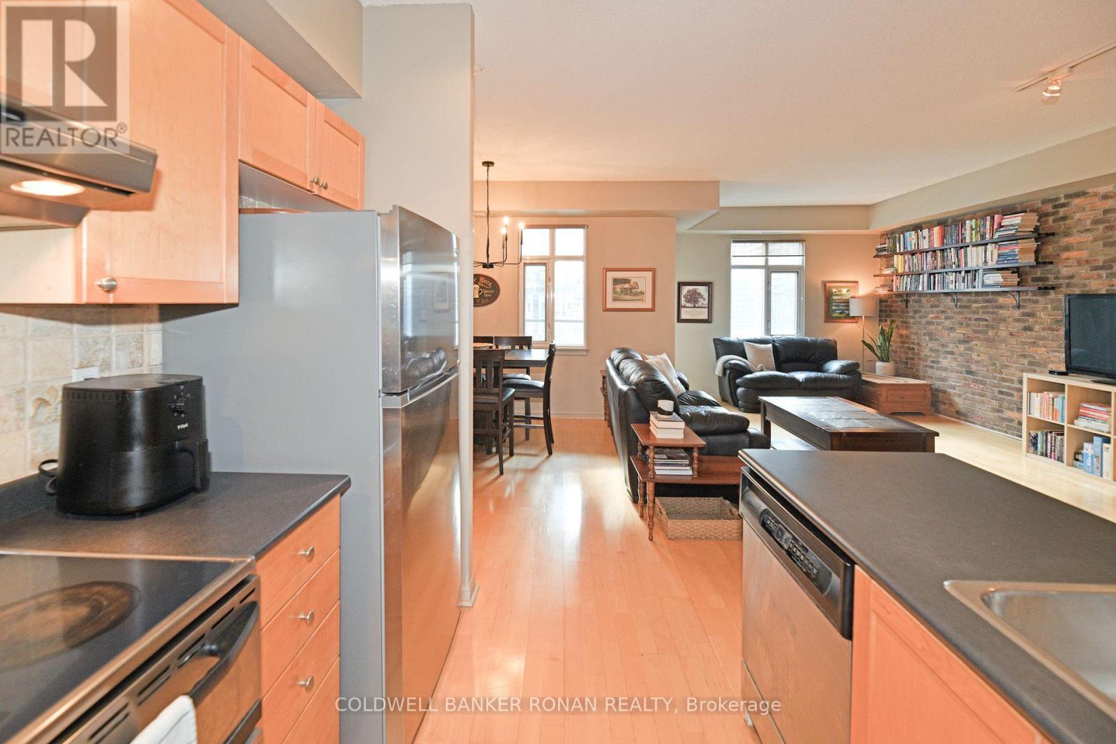 602 - 550 Front Street W, Toronto, Ontario  M5V 3N5 - Photo 9 - C12147631