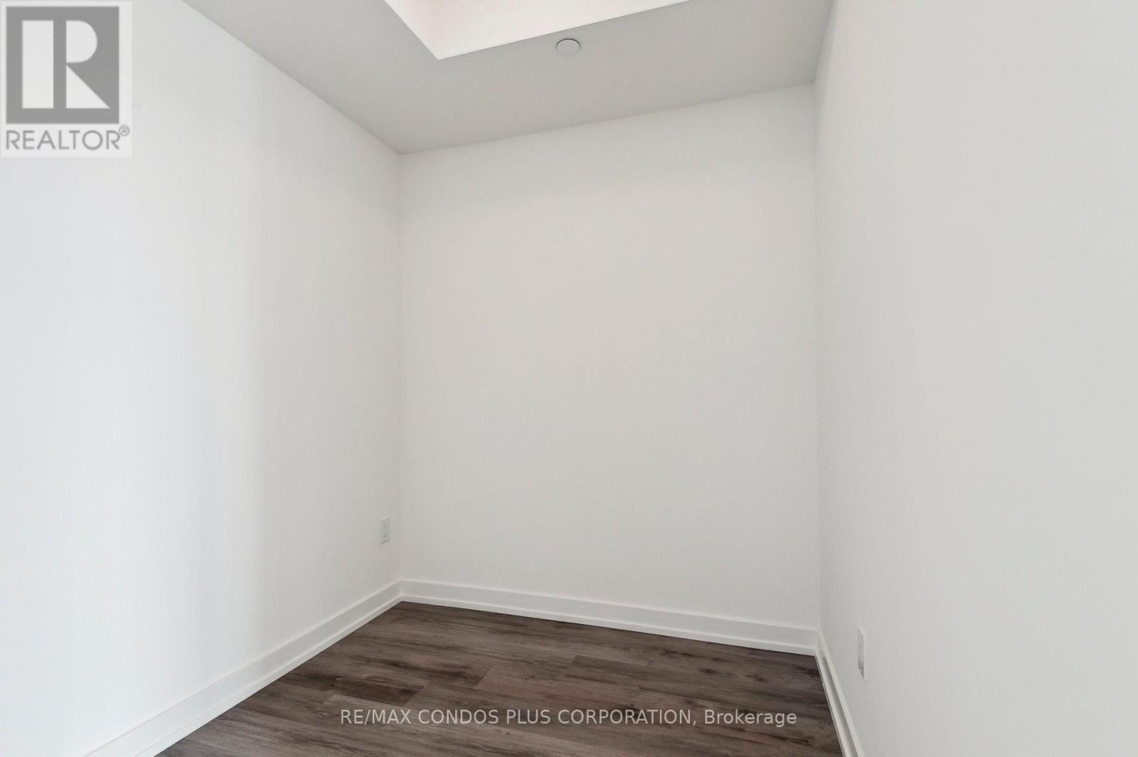 1011 - 28 Eastern Avenue, Toronto, Ontario  M5A 0Y2 - Photo 9 - C12147655