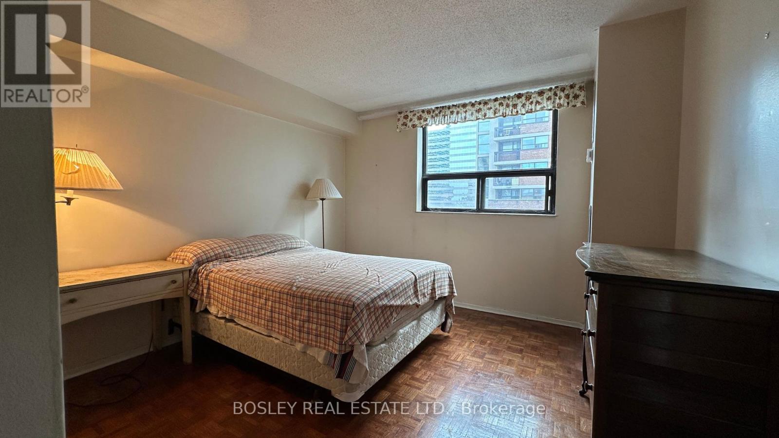 720 - 89 Mccaul Street, Toronto (Kensington-Chinatown), Ontario  M5T 2X3 - Photo 19 - C12147663