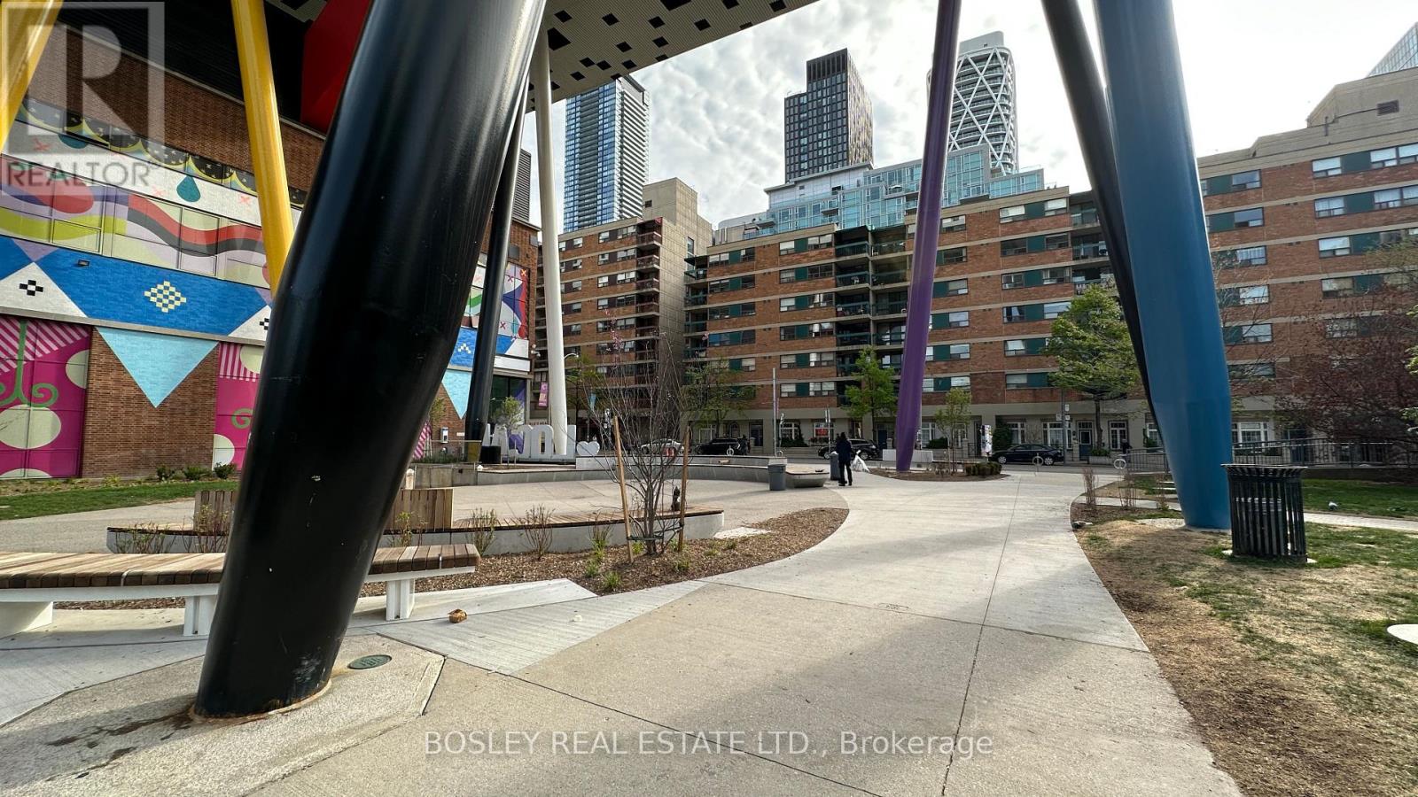 720 - 89 Mccaul Street, Toronto (Kensington-Chinatown), Ontario  M5T 2X3 - Photo 32 - C12147663