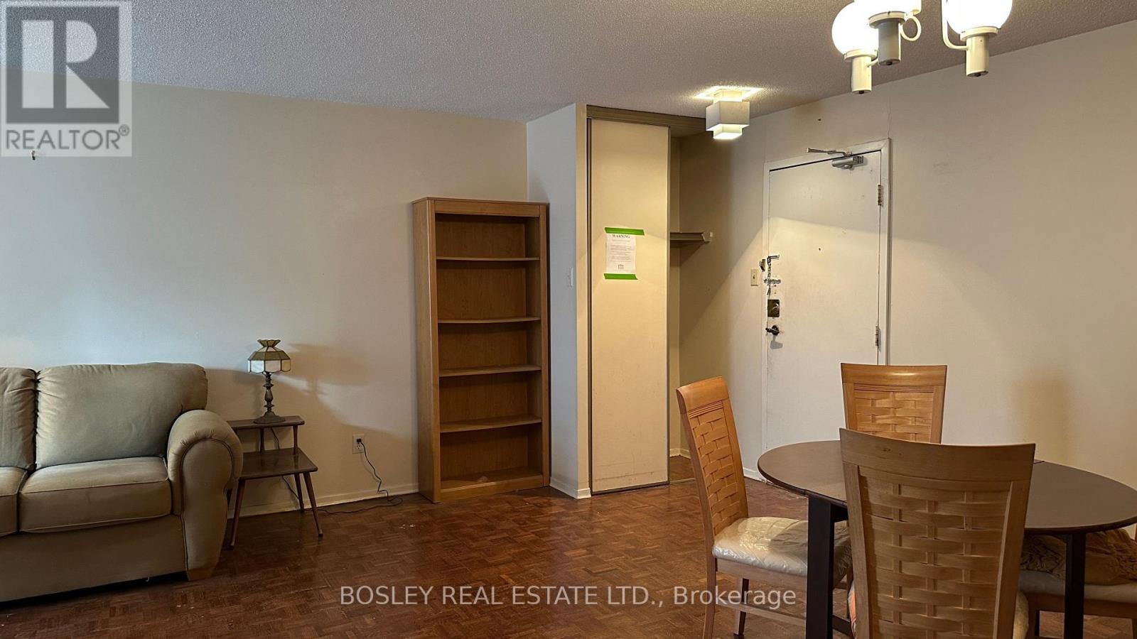 720 - 89 Mccaul Street, Toronto (Kensington-Chinatown), Ontario  M5T 2X3 - Photo 4 - C12147663