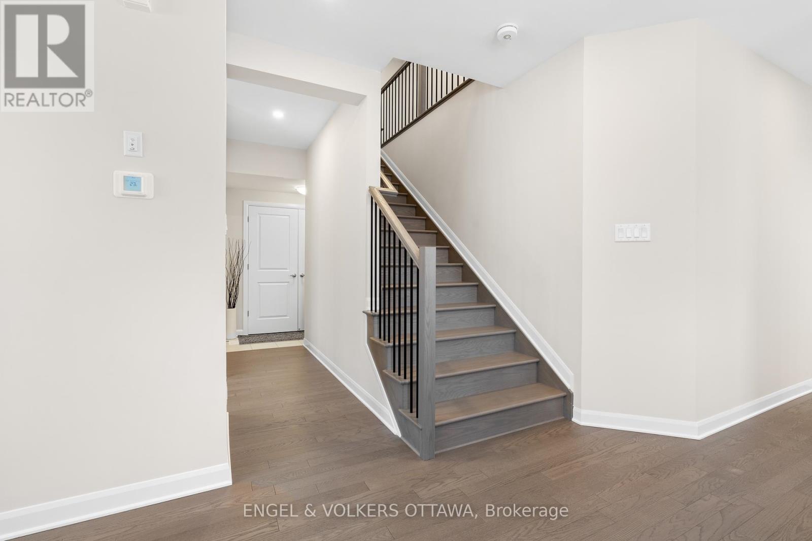 2053 Wanderer Avenue, Ottawa, Ontario  K4M 0X1 - Photo 18 - X12081015