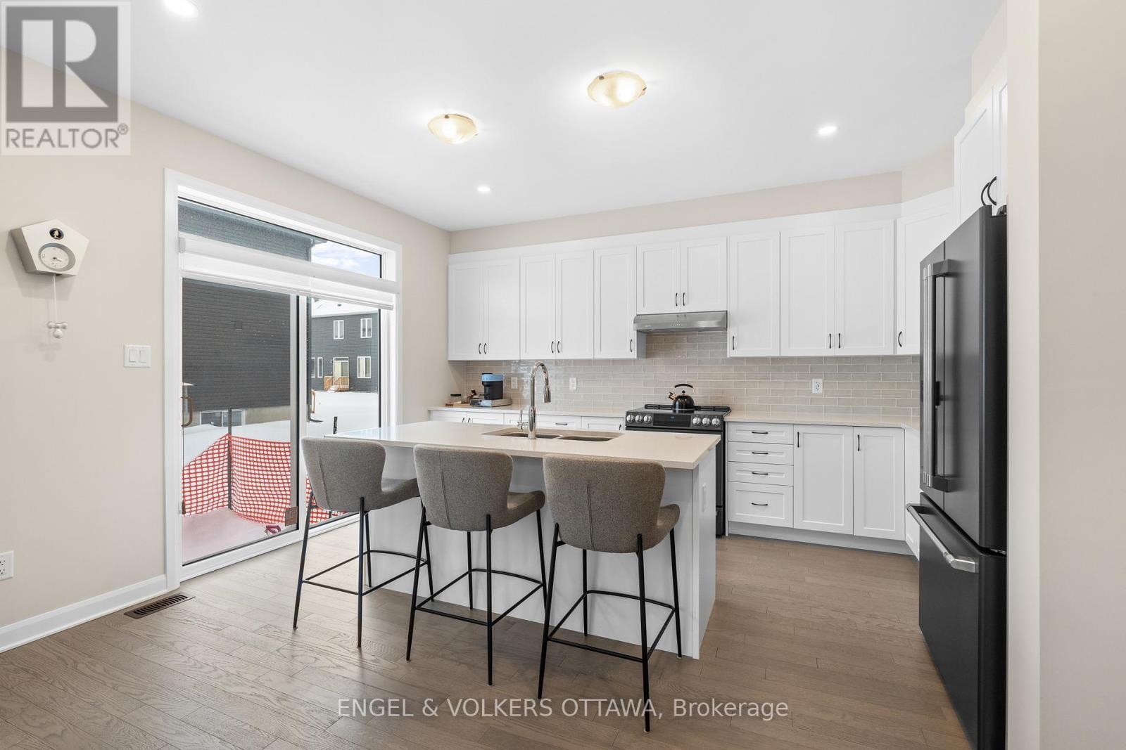2053 Wanderer Avenue, Ottawa, Ontario  K4M 0X1 - Photo 11 - X12081015