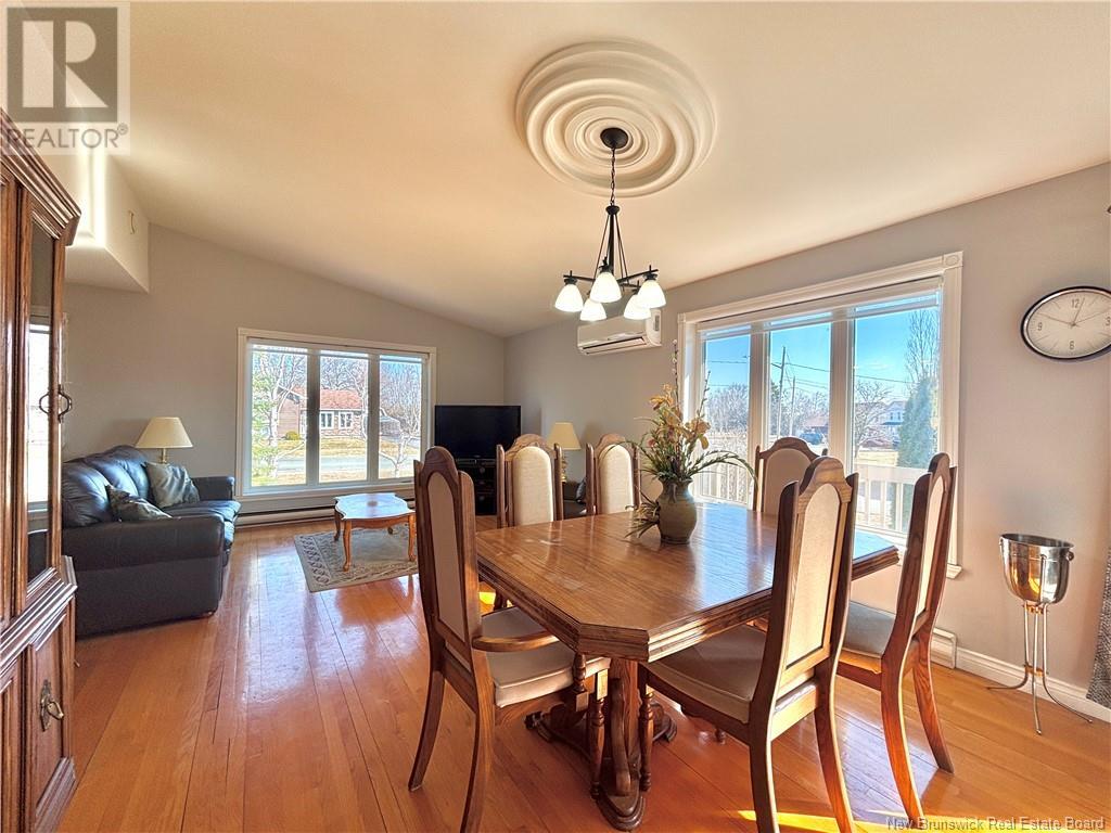 784 St Pierre, Beresford, New Brunswick  E8K 1S1 - Photo 8 - NB118441
