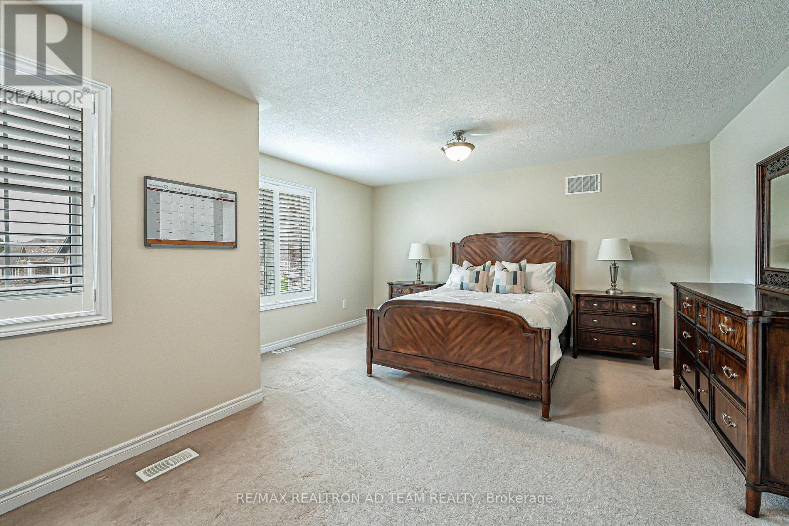 22 Bignell Crescent, Ajax (Northeast Ajax), Ontario  L1Z 0P6 - Photo 22 - E12147623