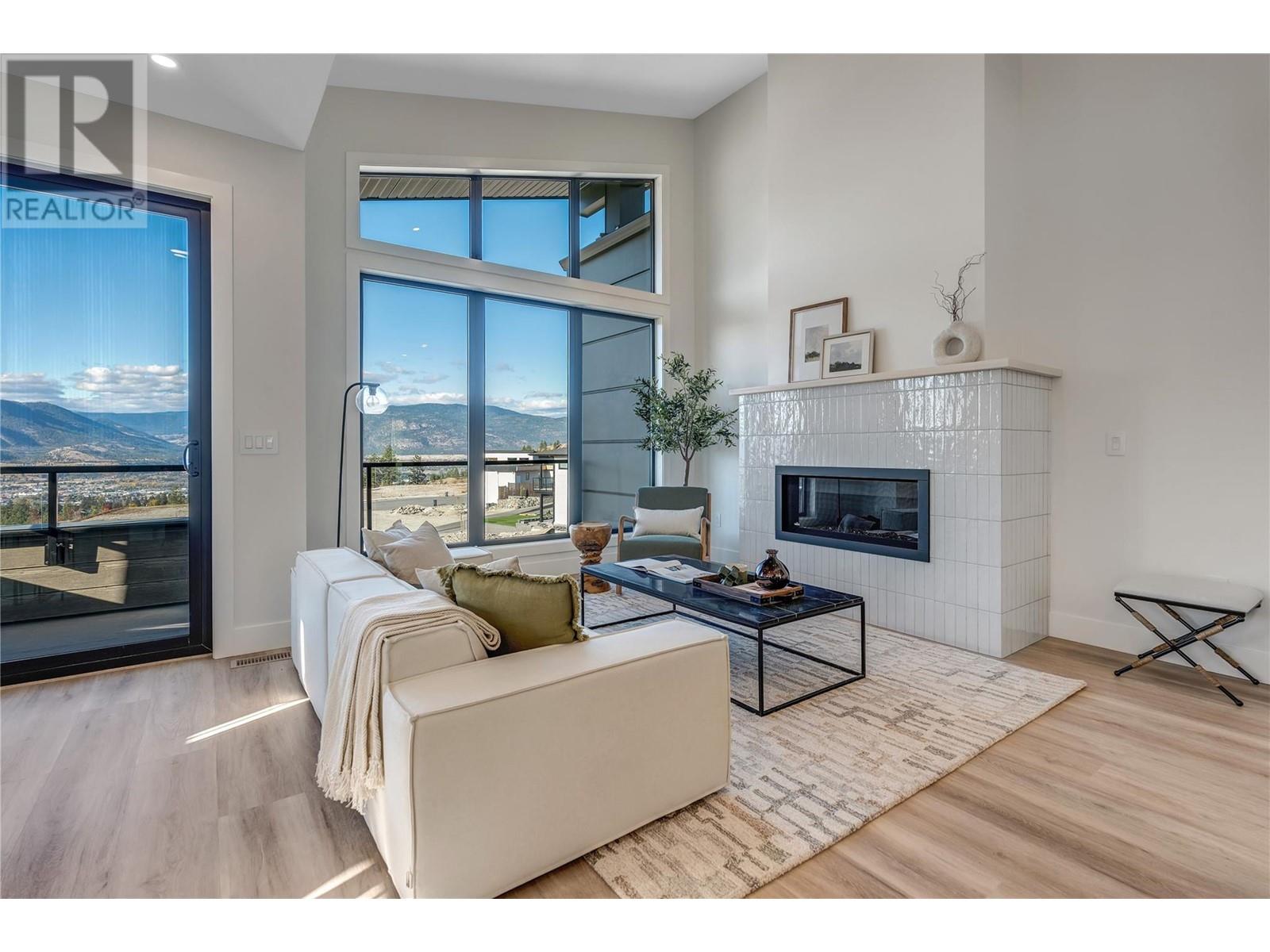 1100 Antler Drive Unit# 102, Penticton, British Columbia  V2A 0C9 - Photo 5 - 10347820