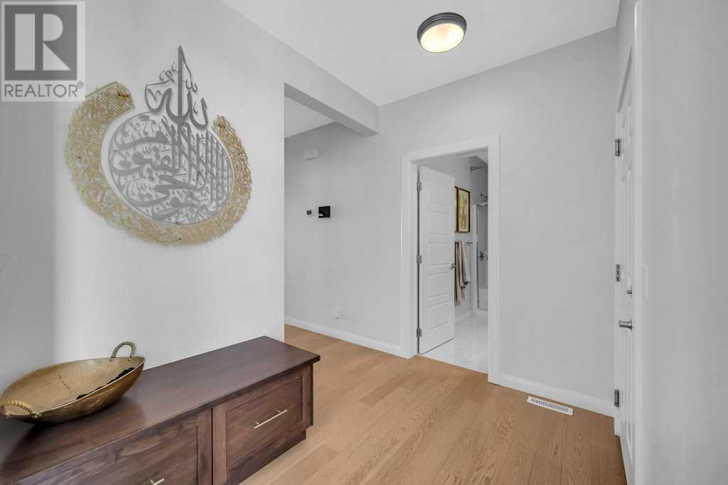 Property at 91 Red Sky Crescent NE image 3