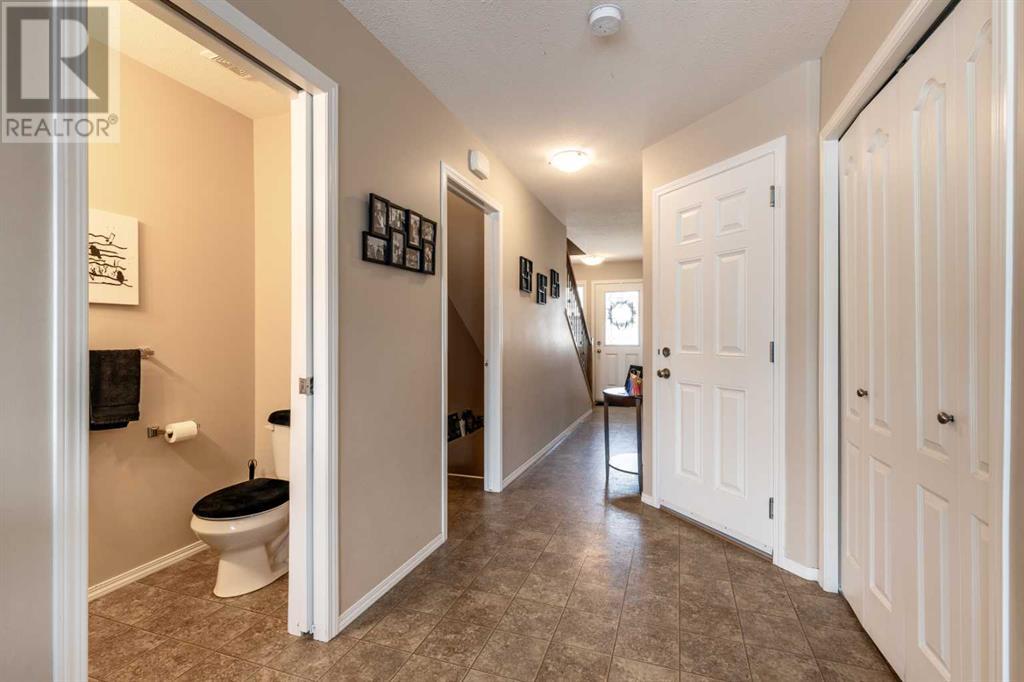 44 Saamis Meadows Lane Sw, Medicine Hat, Alberta  T1B 0A5 - Photo 21 - A2221101