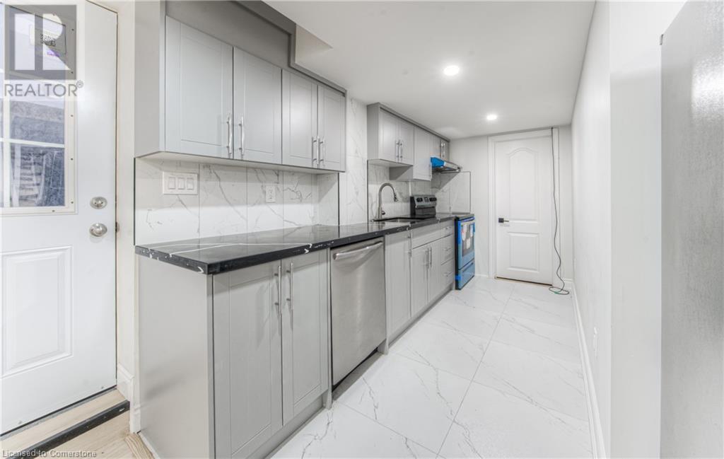 100 Foamflower Place, Waterloo, Ontario  N2V 0G9 - Photo 38 - 40727719