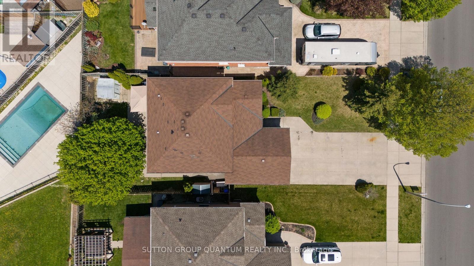 95 Gatestone Drive, Hamilton, Ontario  L8J 2V1 - Photo 45 - X12147452