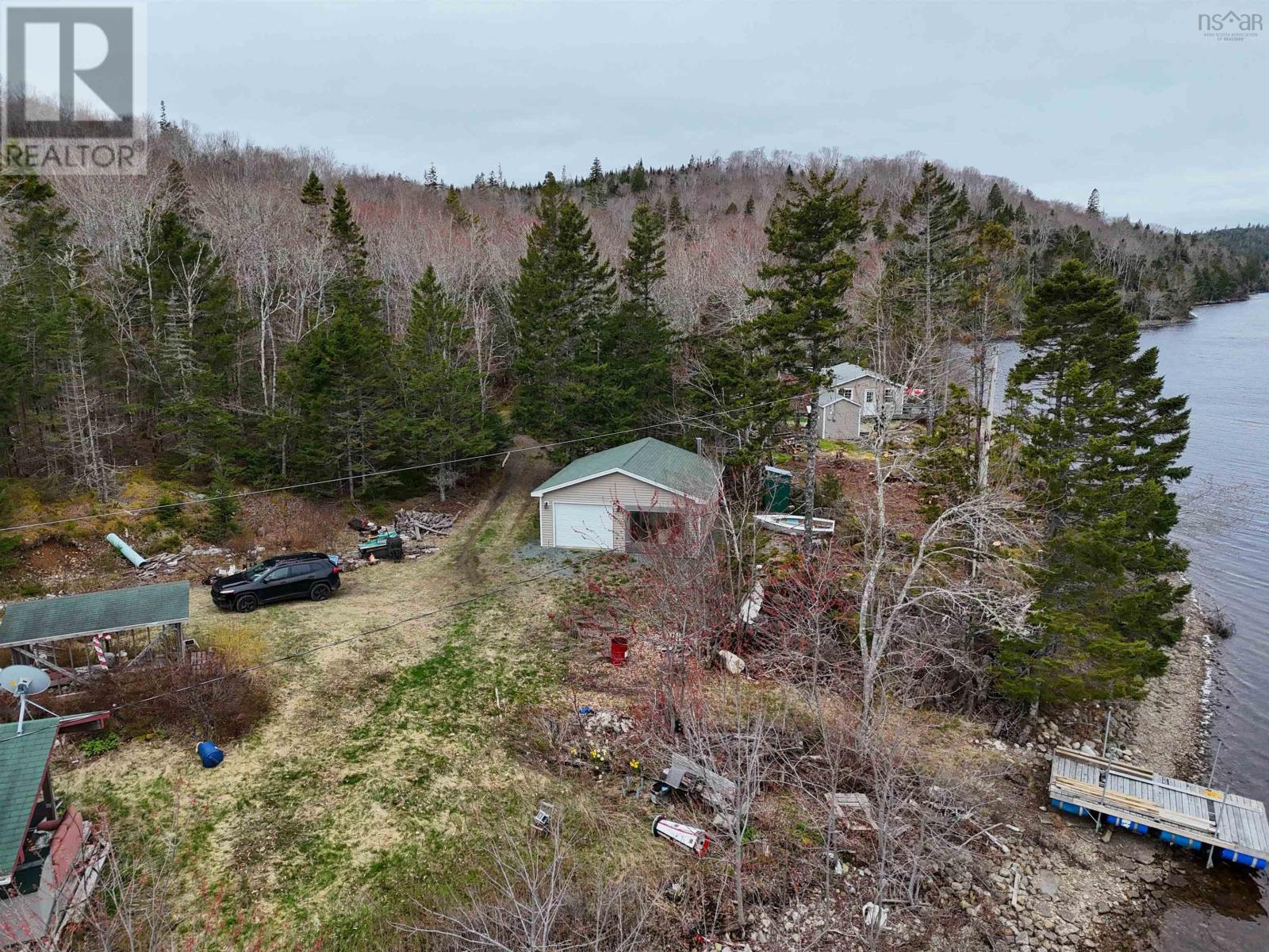 Property at 832 Upper Lakeville Road image 5