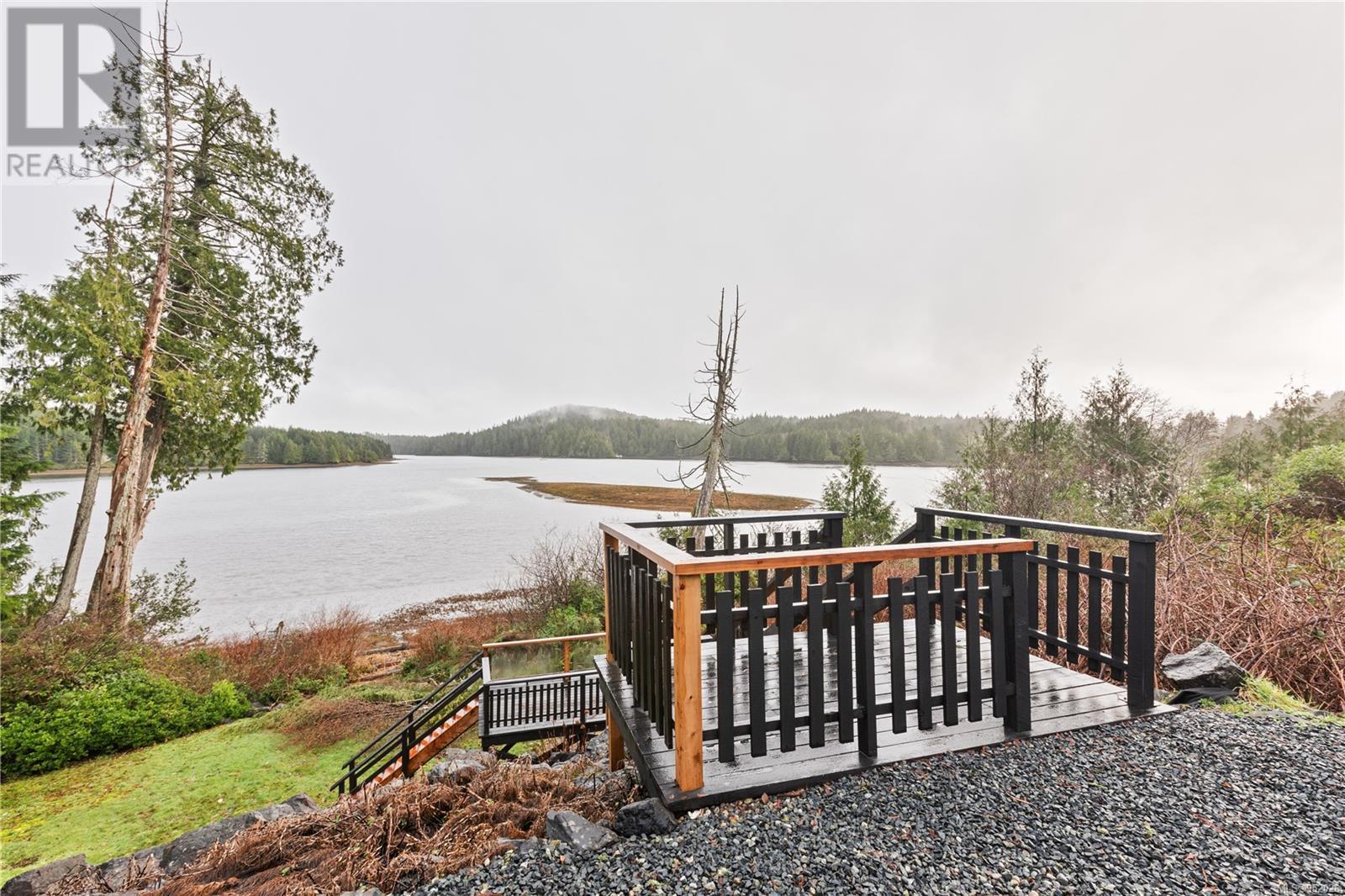 232 Albion Cres, Ucluelet, British Columbia  V0R 3A0 - Photo 40 - 952026