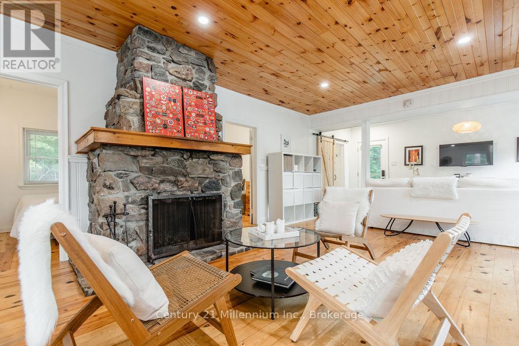 1046 Pine Lake Shores Private, Bracebridge, Ontario  P0B 1A0 - Photo 17 - X12147743