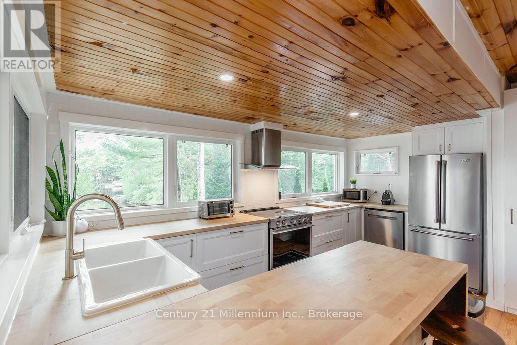 1046 Pine Lake Shores Private, Bracebridge, Ontario  P0B 1A0 - Photo 30 - X12147743