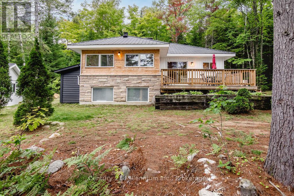 1046 Pine Lake Shores Private, Bracebridge, Ontario  P0B 1A0 - Photo 6 - X12147743