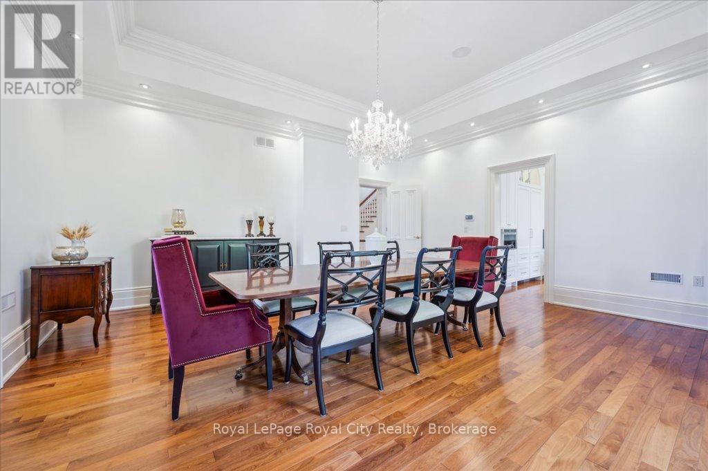 15 - 25 Manor Park Crescent, Guelph (Dovercliffe Park/old University), Ontario  N1G 1A2 - Photo 23 - X12147768