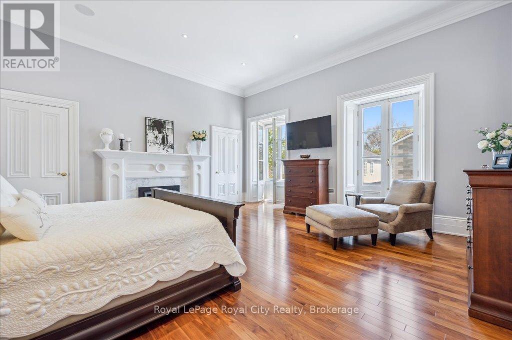 15 - 25 Manor Park Crescent, Guelph (Dovercliffe Park/old University), Ontario  N1G 1A2 - Photo 33 - X12147768