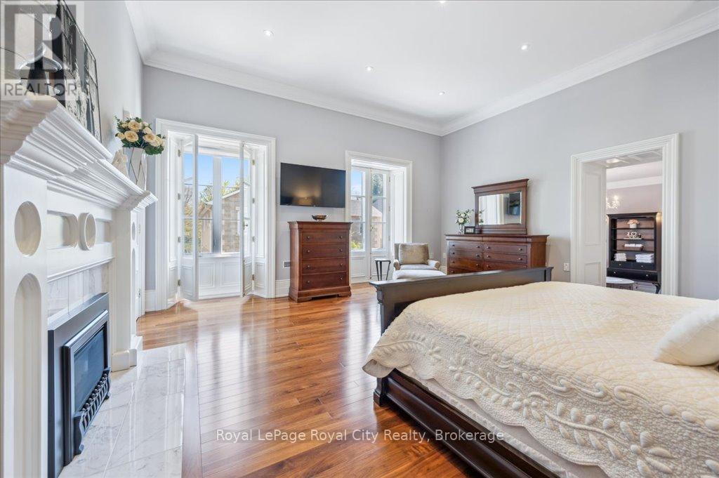 15 - 25 Manor Park Crescent, Guelph, Ontario  N1G 1A2 - Photo 36 - X12147768