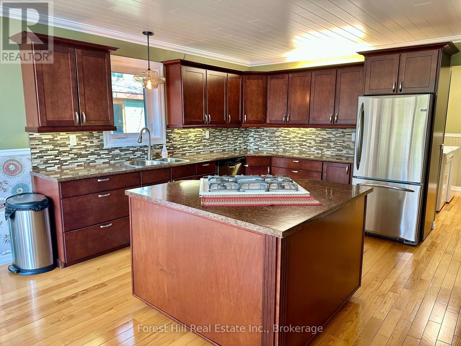 190 Lone Tree Road, Parry Sound Remote Area, Ontario  P0H 1S0 - Photo 21 - X12147880