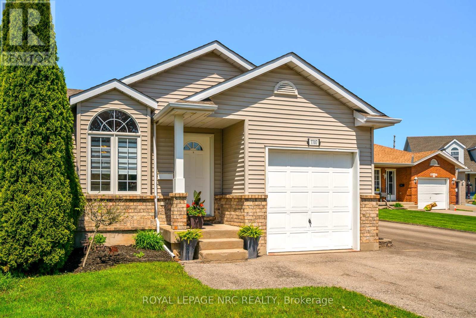 7707 Cortina Crescent, Niagara Falls, Ontario  L2H 3B4 - Photo 34 - X12147723