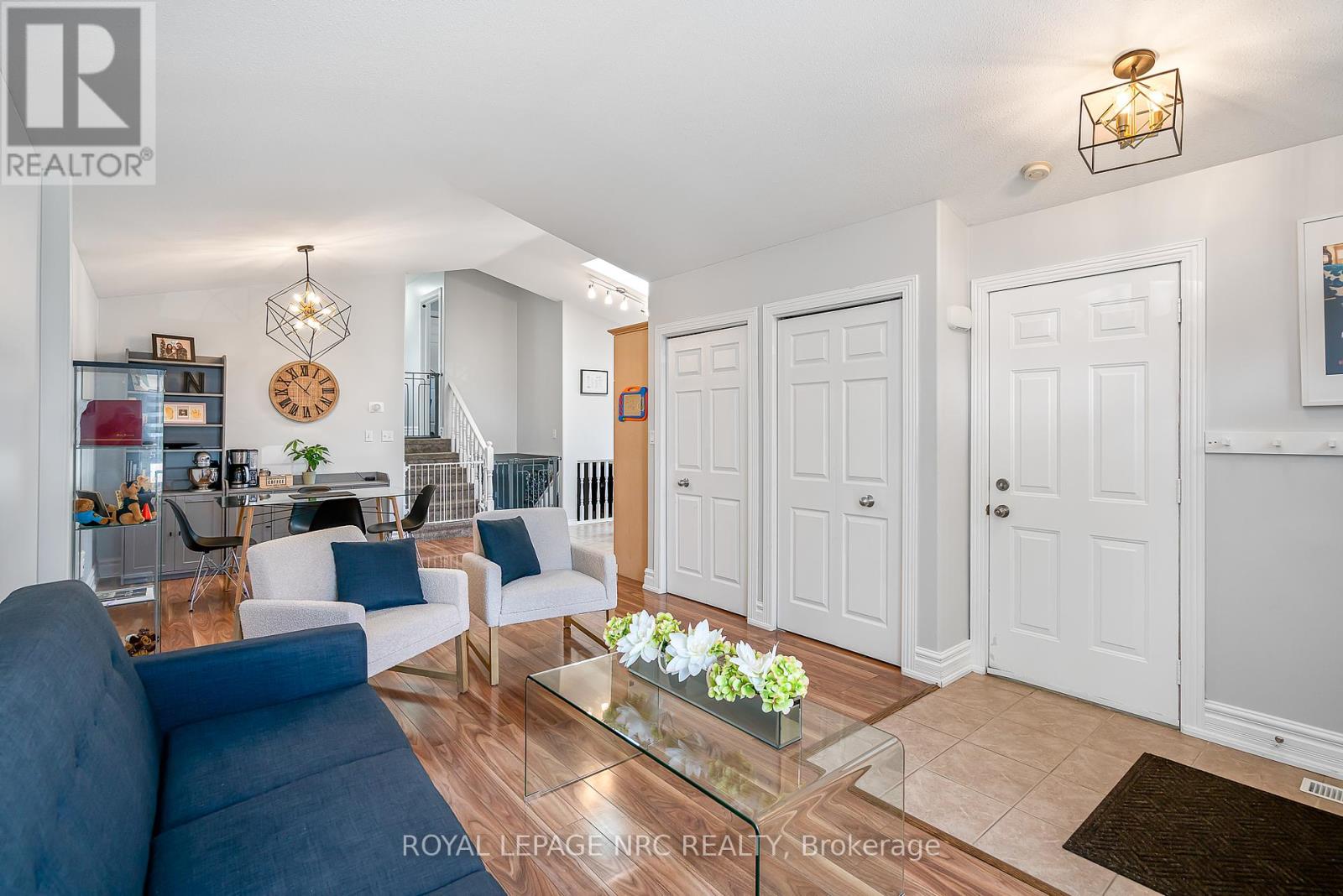 7707 Cortina Crescent, Niagara Falls, Ontario  L2H 3B4 - Photo 6 - X12147723