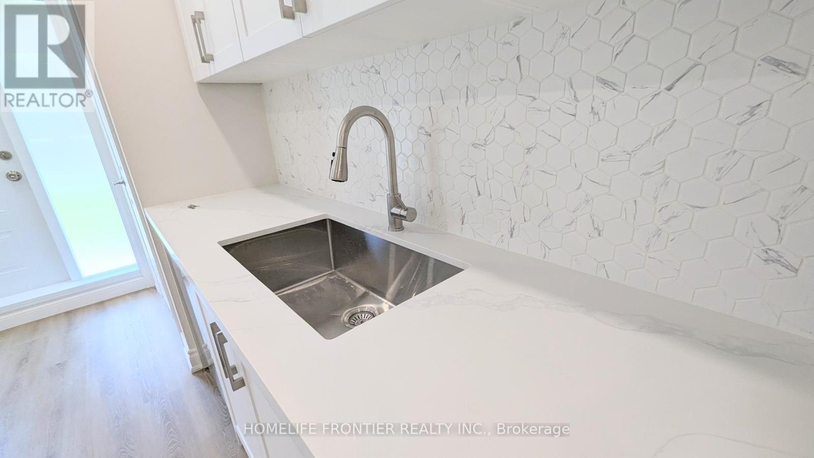 Basement - 133 Valley Vista Drive, Vaughan (Patterson), Ontario  L6A 0Z5 - Photo 10 - N12147628