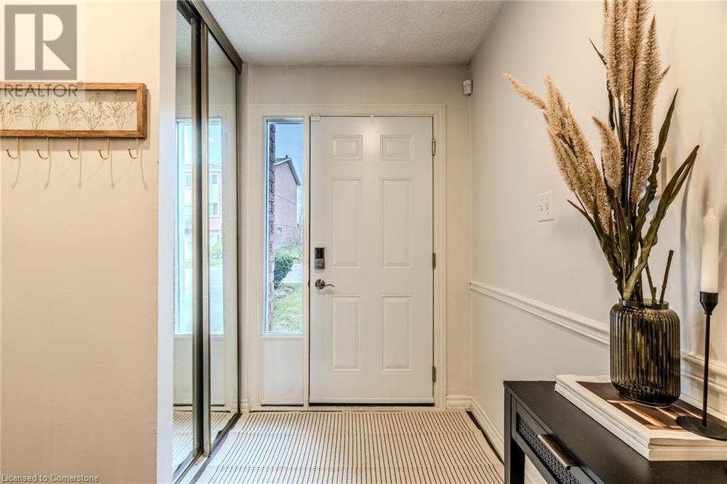 29 Heritage Drive Unit# 18, Stoney Creek, Ontario  L8G 4T4 - Photo 8 - 40728746