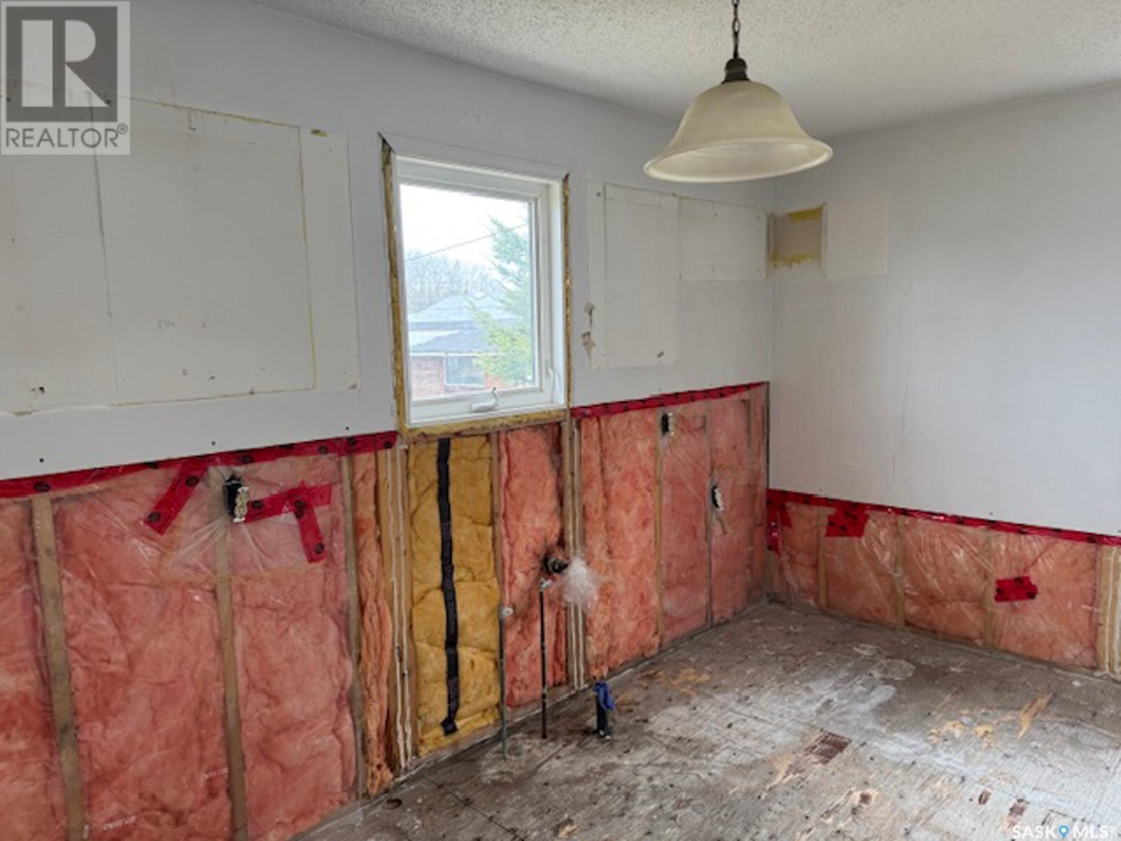 Property at 143 4th STREET image 3