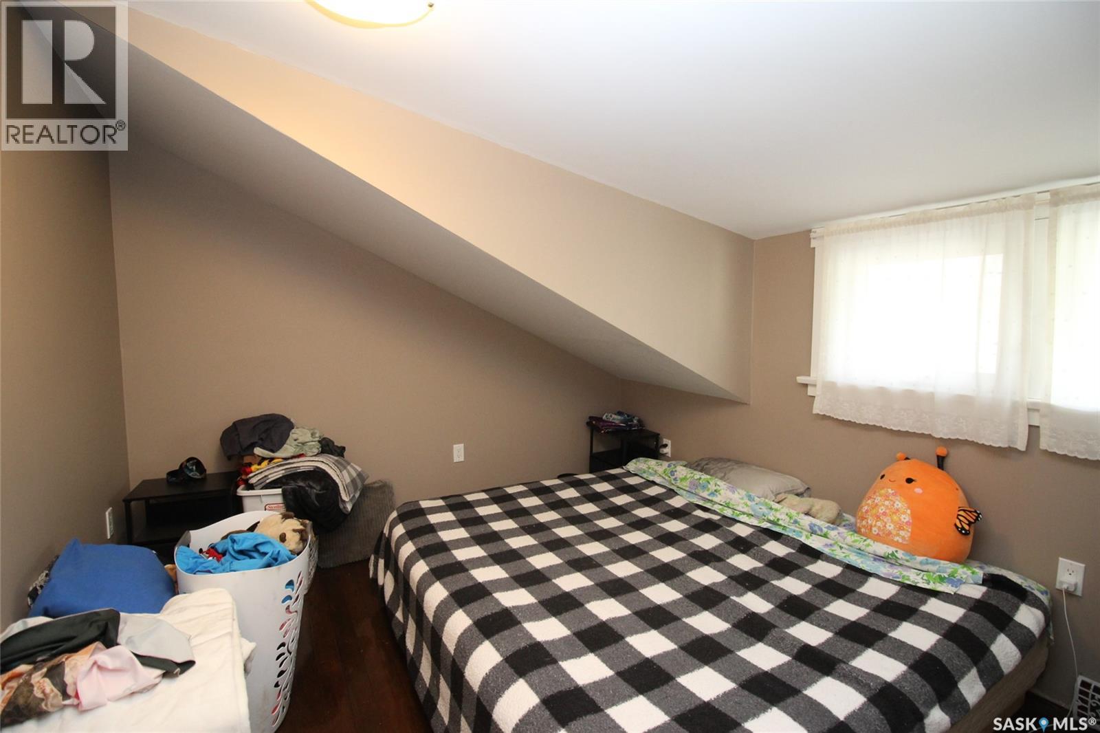 512 1st Street W, Shaunavon, Saskatchewan  S0N 2M0 - Photo 27 - SK005732