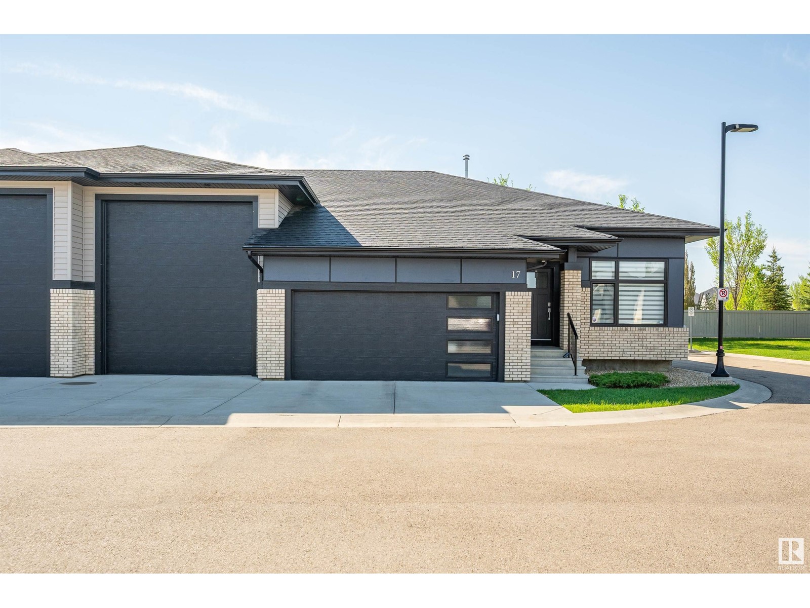 #17 103 Allard Li Sw Sw, Edmonton, Alberta  T6W 3T8 - Photo 4 - E4436328