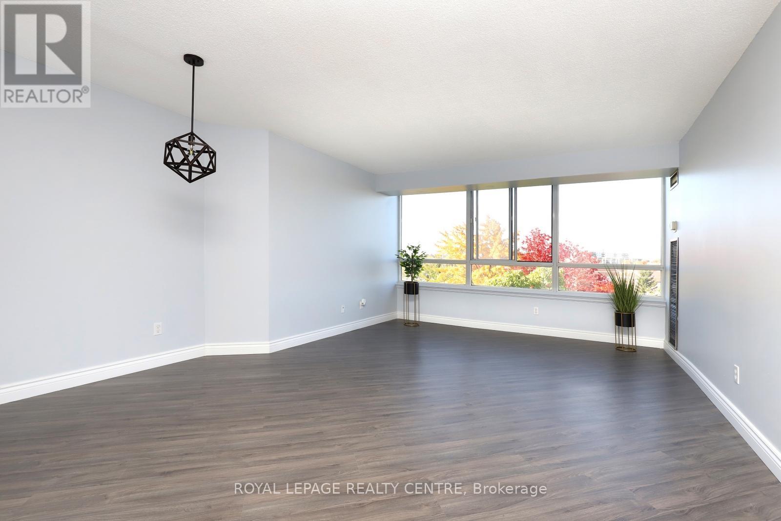 502 - 1001 Cedarglen Gate, Mississauga, Ontario  L5C 4R2 - Photo 29 - W12147605