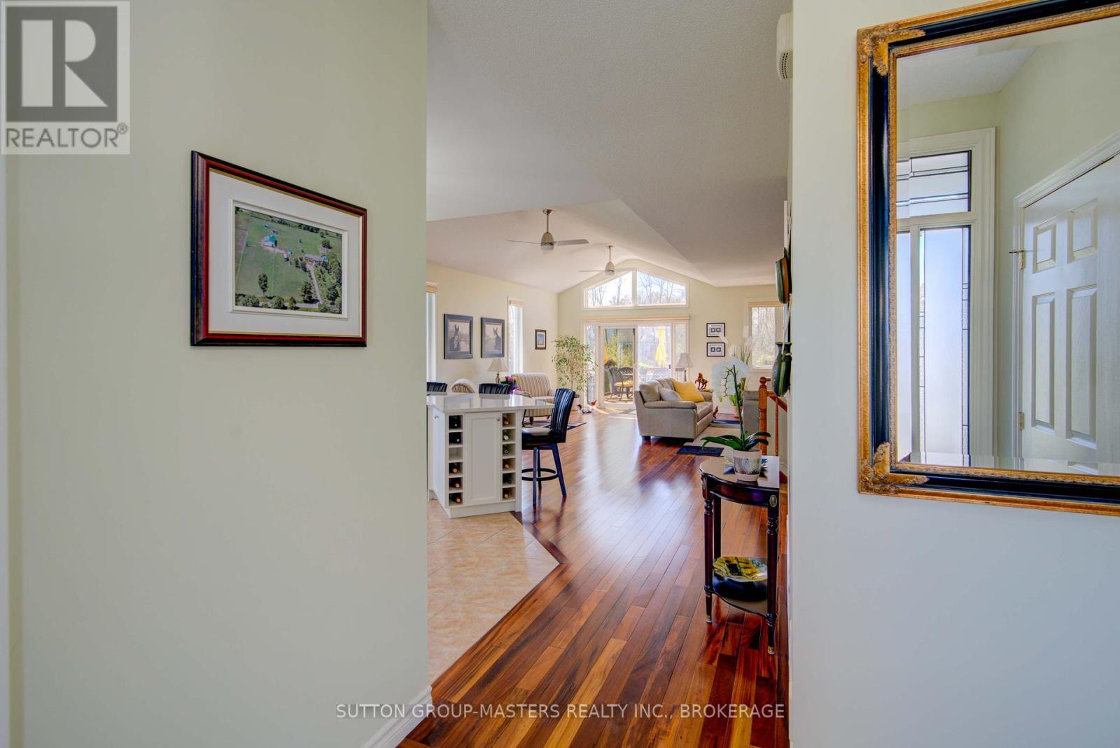 24 Country Club Drive, Loyalist, Ontario  K0H 1G0 - Photo 8 - X12147895