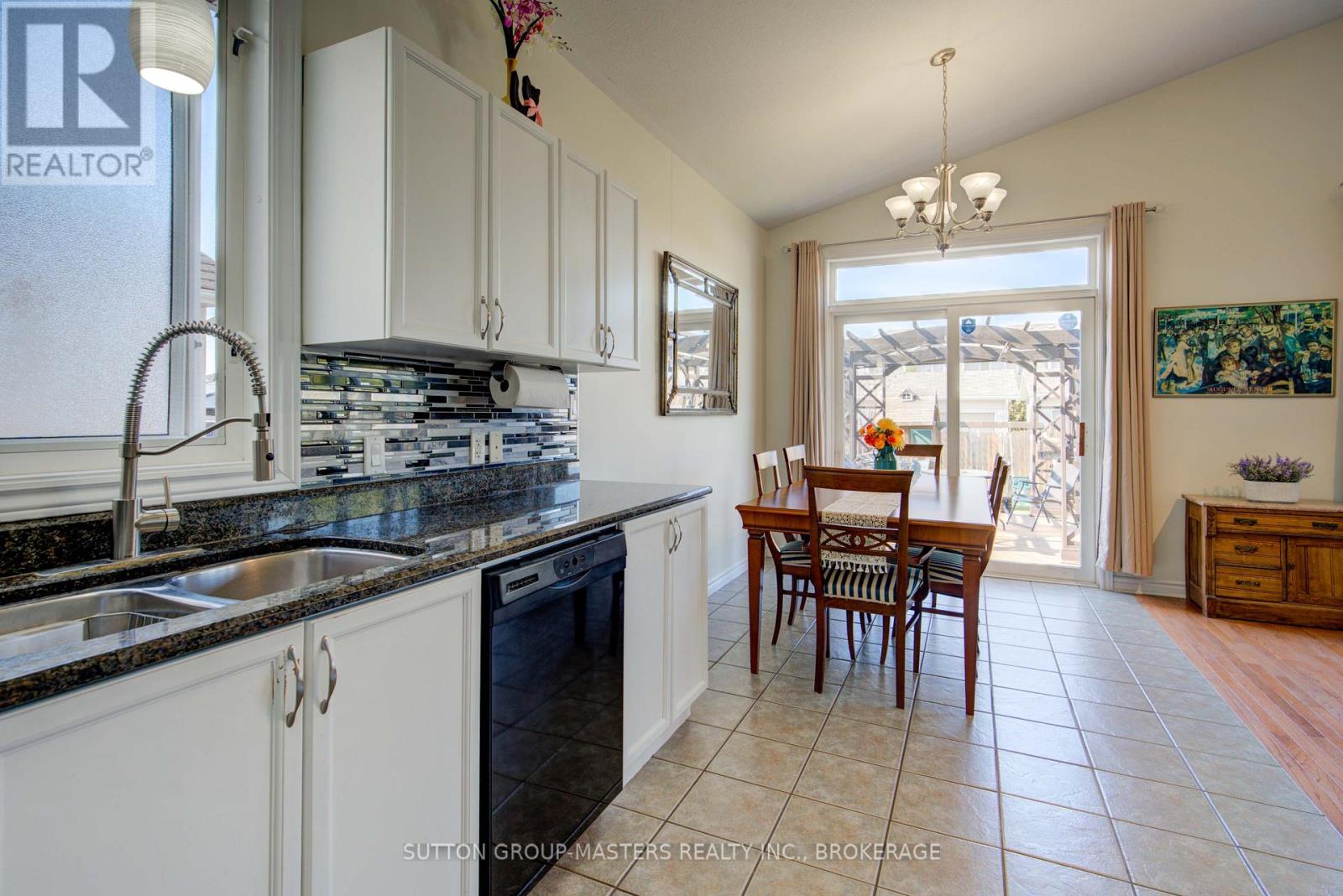 422 Cooke Crescent, Kingston, Ontario  K7P 3J5 - Photo 15 - X12147901