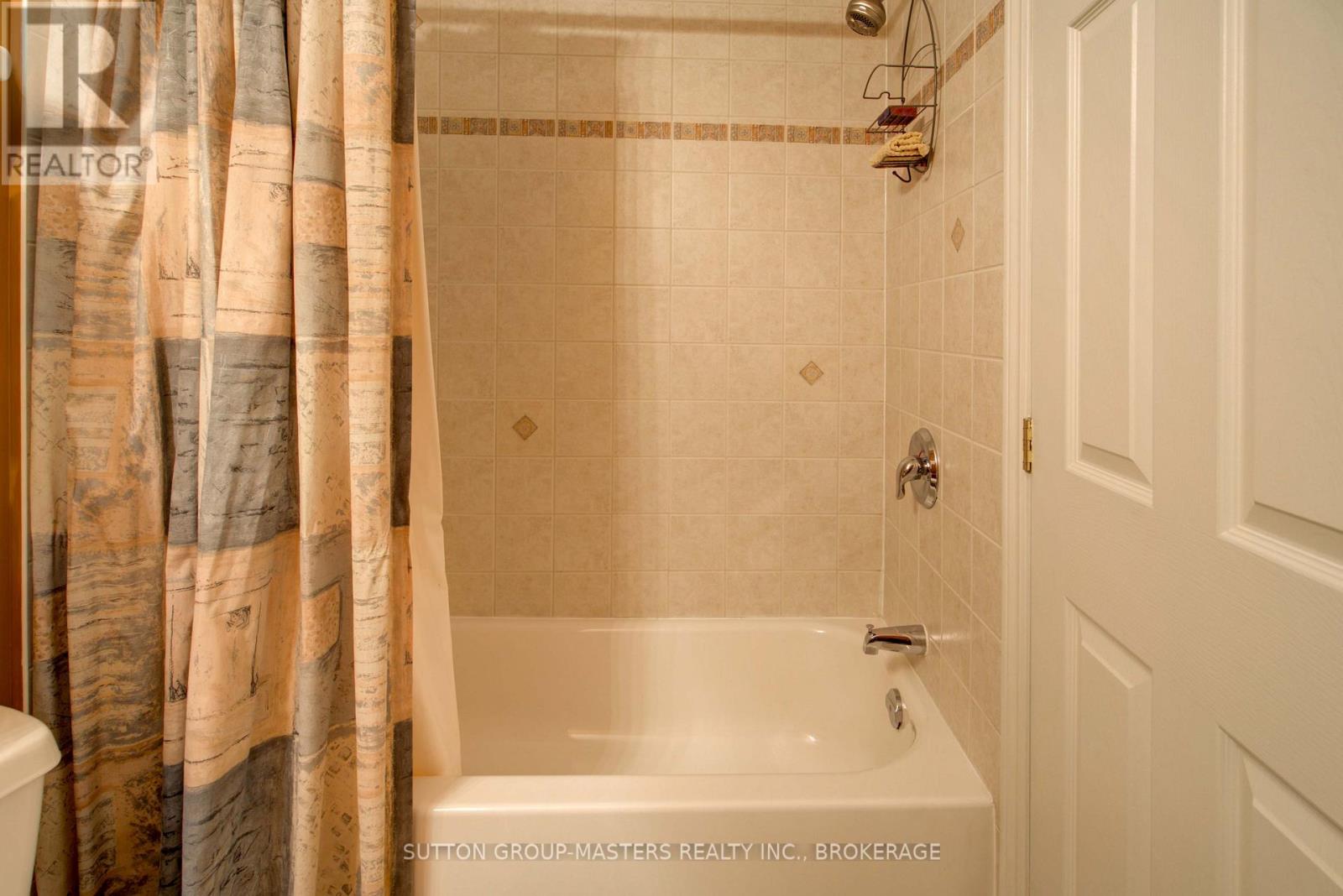 114 Britannia Crescent, Loyalist, Ontario  K0H 1G0 - Photo 12 - X12147926