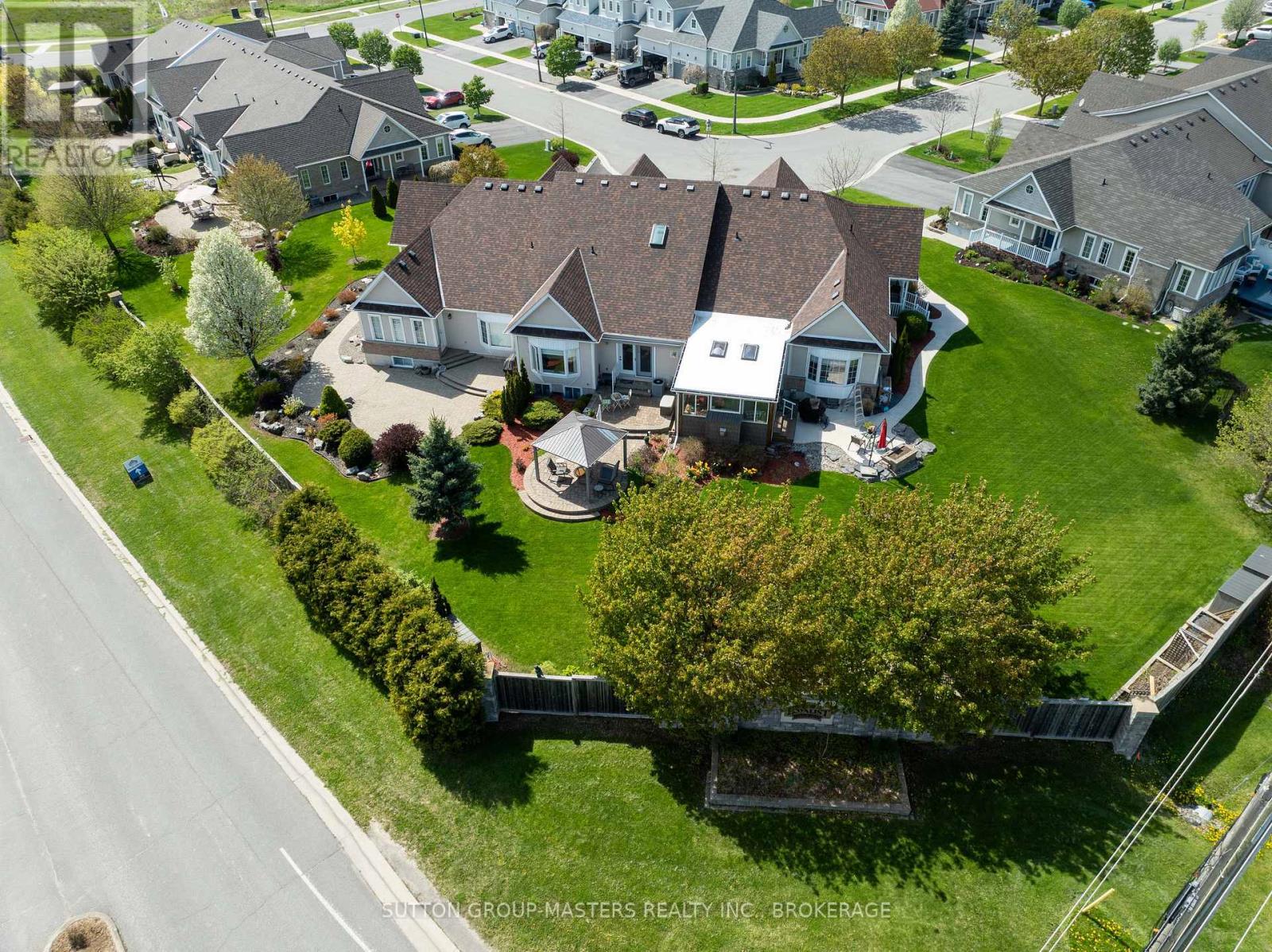 114 Britannia Crescent, Loyalist, Ontario  K0H 1G0 - Photo 6 - X12147926