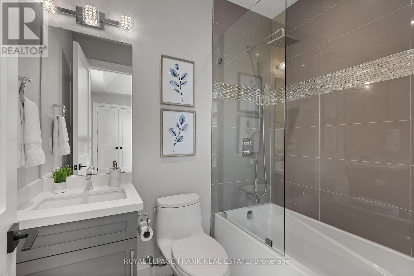 52 Wootten Way N, Markham, Ontario  L3P 2Y4 - Photo 30 - N12147963