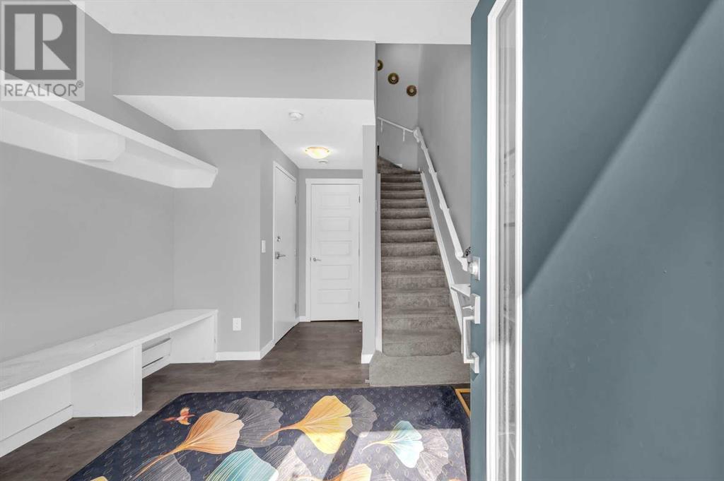 82 Saddlestone Drive Ne, Calgary, Alberta  T3J 0W4 - Photo 6 - A2210982