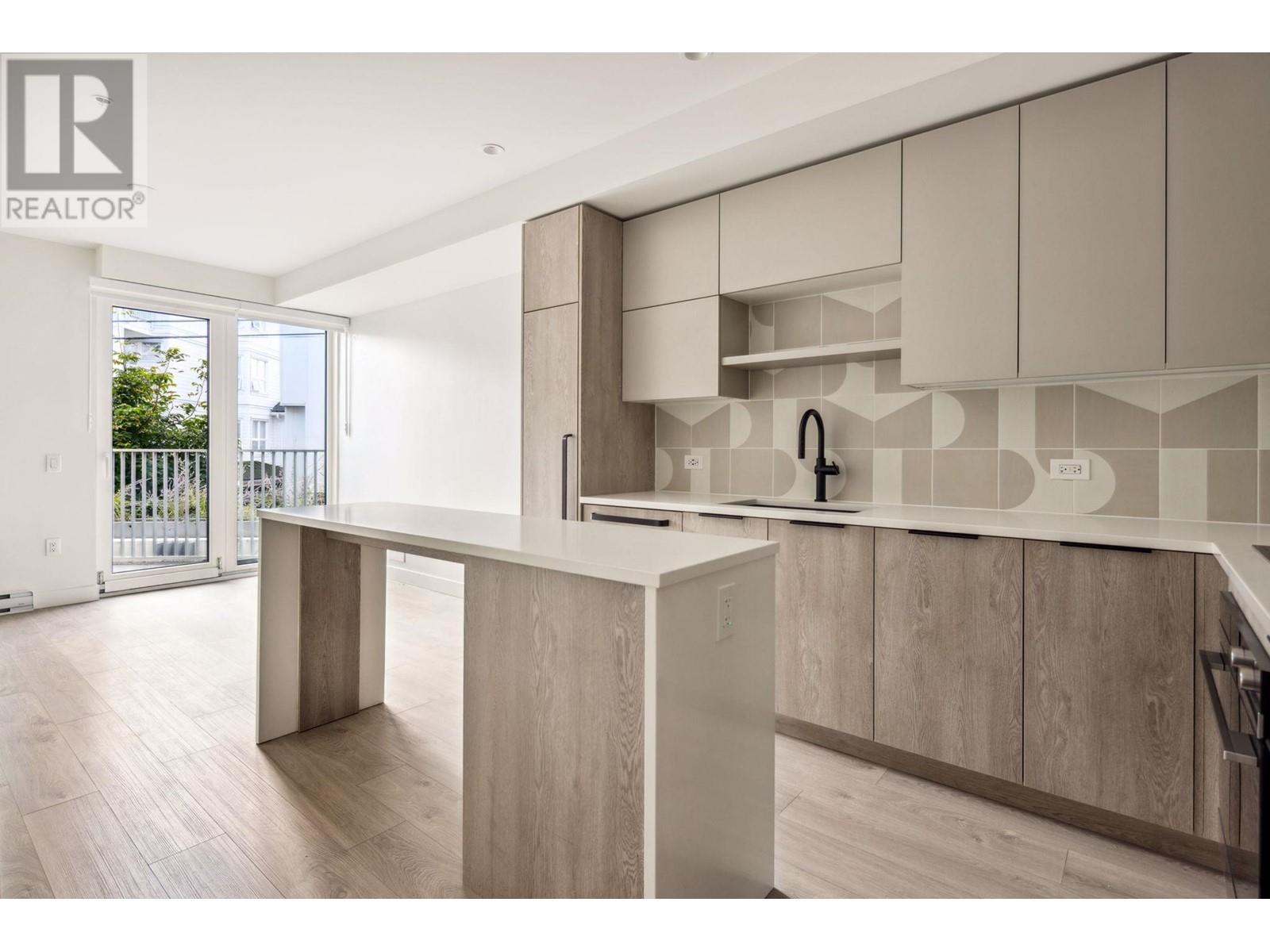 212 322 E 15th Avenue, Vancouver, British Columbia  V5T 0K5 - Photo 12 - R3002270