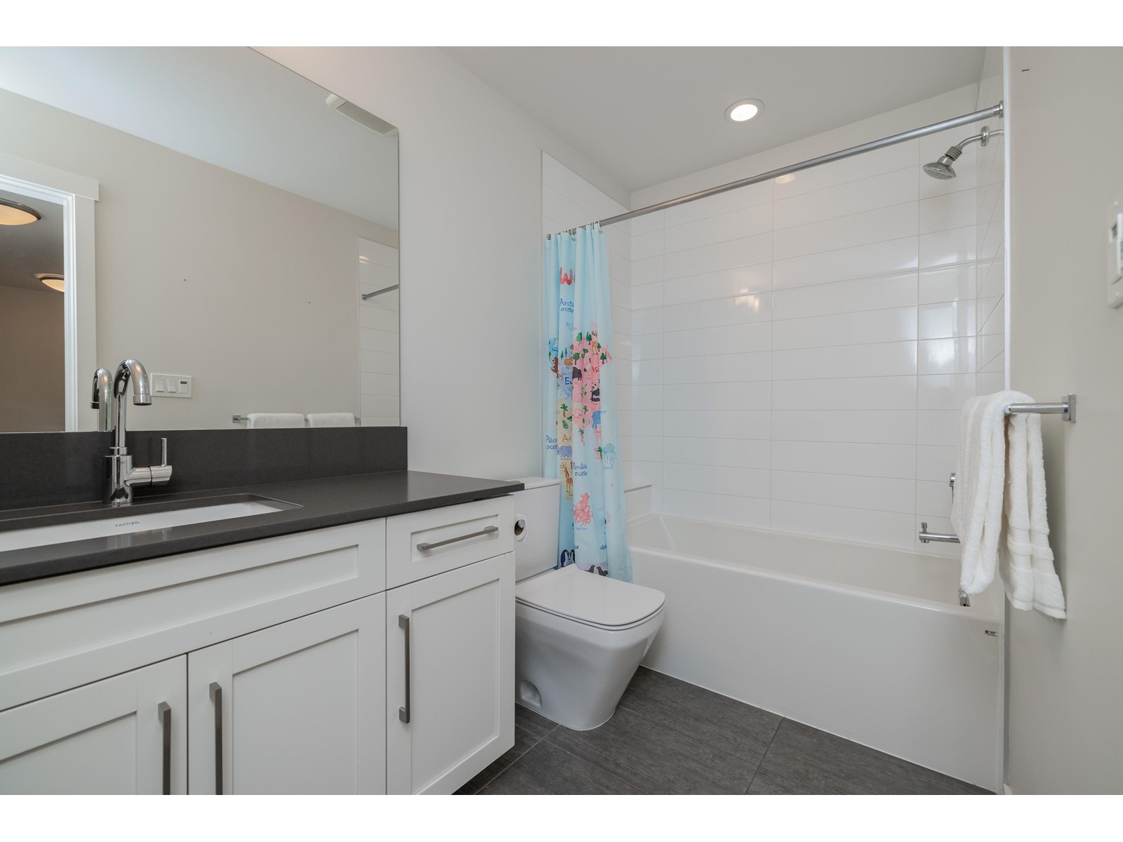 16454 25 Avenue, Surrey, British Columbia  V3Z 0M8 - Photo 25 - R2993466