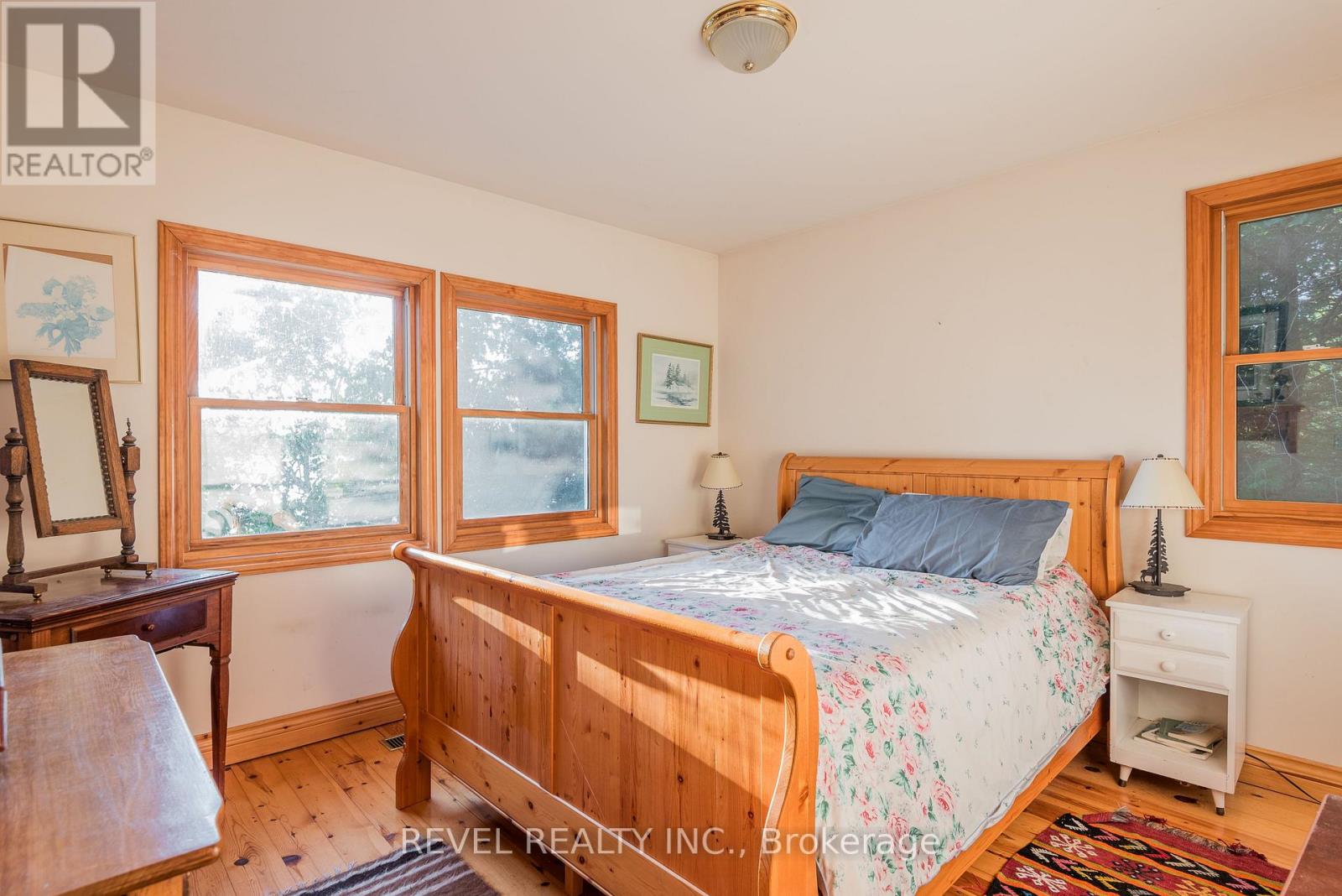 852 Birchview Road, Douro-Dummer, Ontario  K0L 2H0 - Photo 13 - X12147929