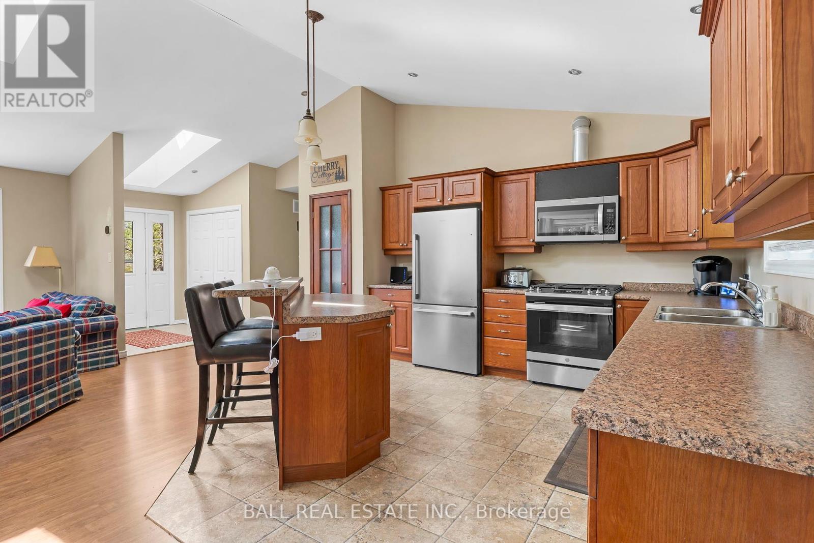 479 East Clear Bay Road, Trent Lakes, Ontario  K0M 2A0 - Photo 13 - X12147945