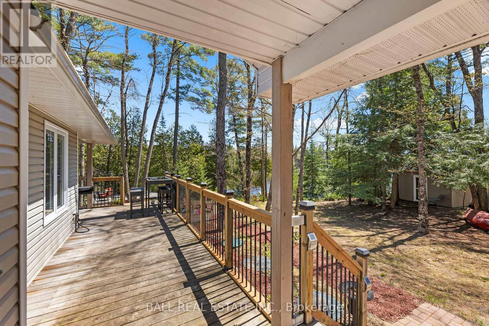 479 East Clear Bay Road, Trent Lakes, Ontario  K0M 2A0 - Photo 4 - X12147945