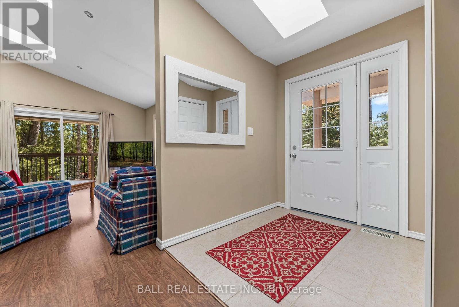 479 East Clear Bay Road, Trent Lakes, Ontario  K0M 2A0 - Photo 7 - X12147945