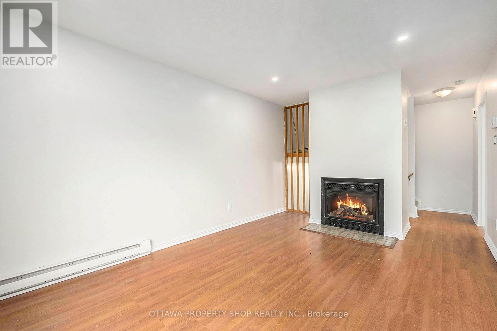 Property at 185 - 825 CAHILL DRIVE W image 5