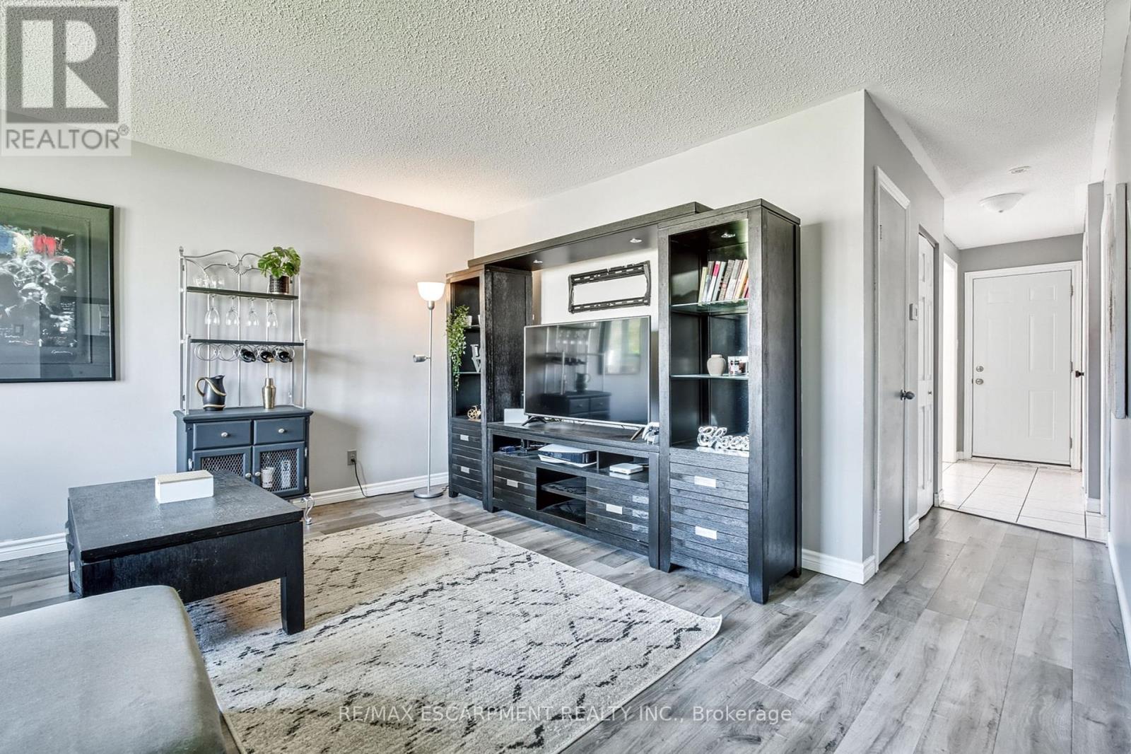 Property at 2 - 2700 BARTON STREET E image 3