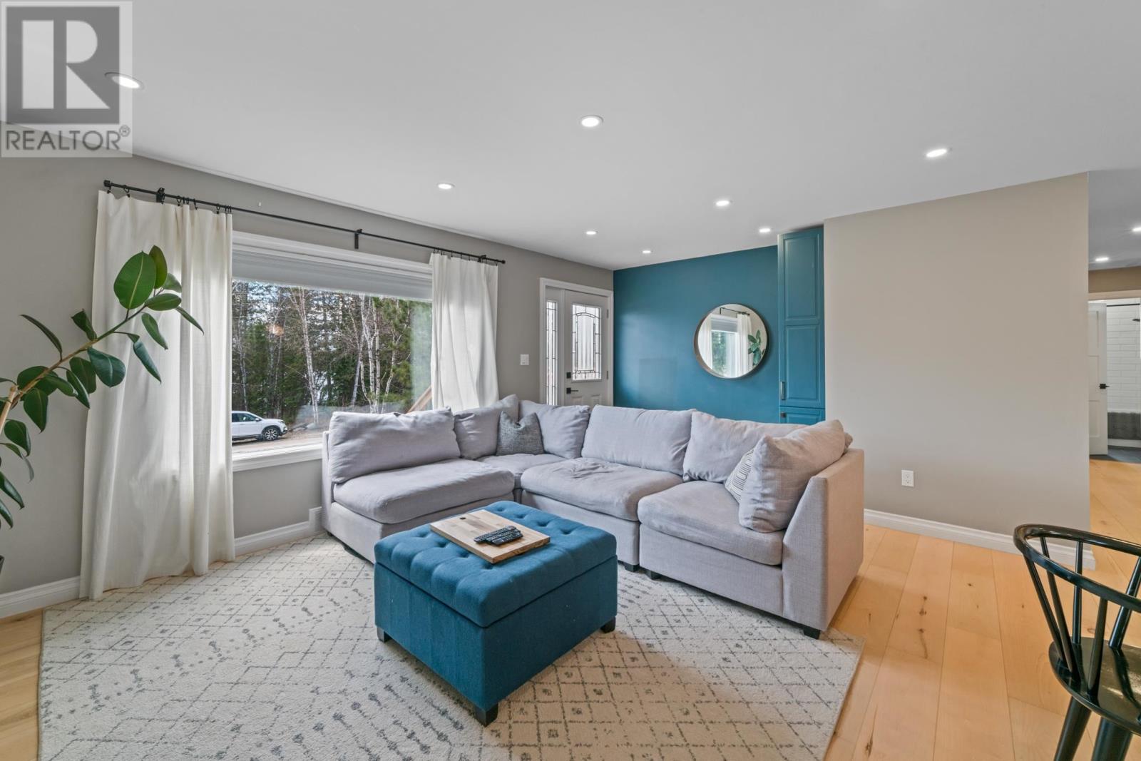 16 Cochenour Cres, Cochenour, Ontario  P0V 1L0 - Photo 4 - TB251054
