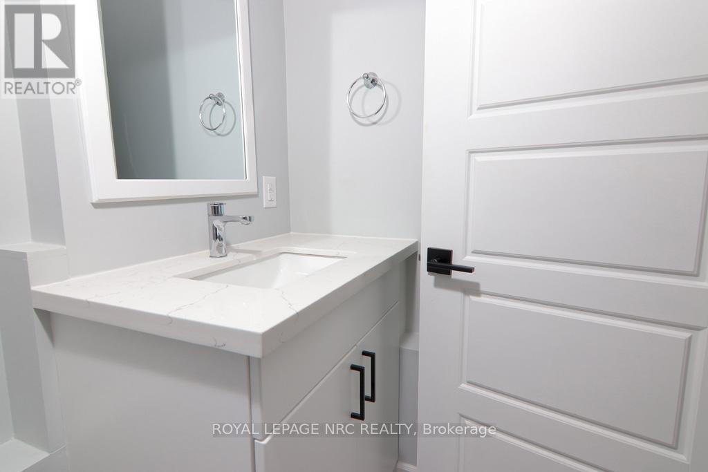 203 Park Street, Fort Erie, Ontario  L0S 1N0 - Photo 33 - X12147886
