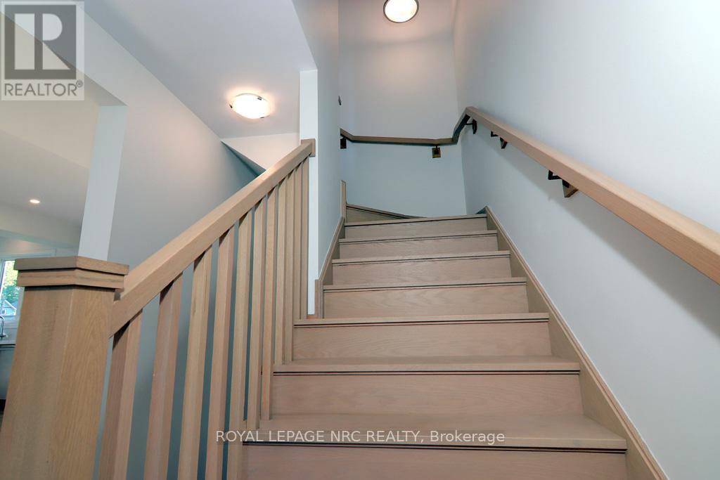 203 Park Street, Fort Erie, Ontario  L0S 1N0 - Photo 34 - X12147886